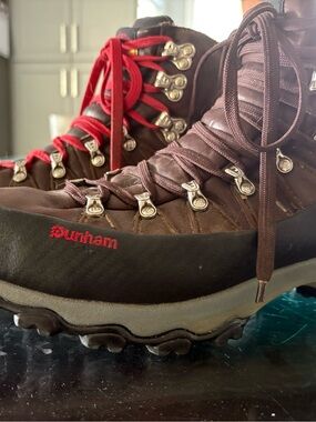 Men’s Dunham Waffle Stomper hiking boots 🥾